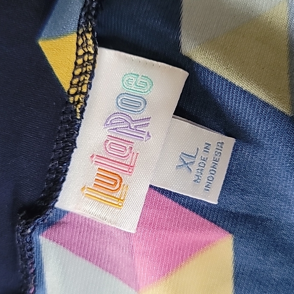 Knee-length A-line skirt - Picture 2 of 4